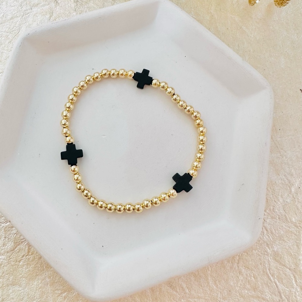 Preppy Black Cross Beaded Bracelet 🖤🍂